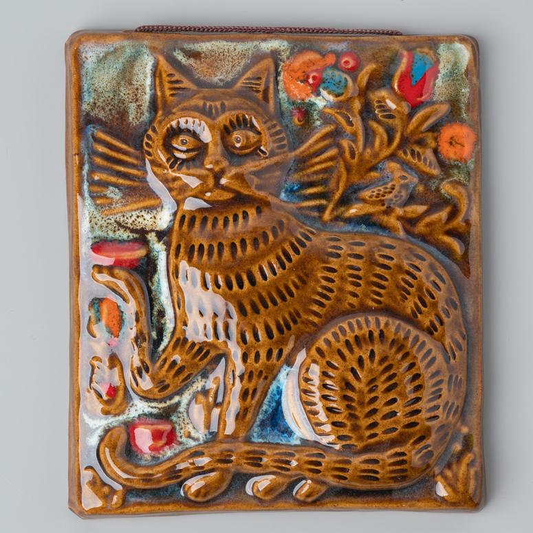 картинка Изразец ручной работы "Кошкин дом" - DishWishes.Ru