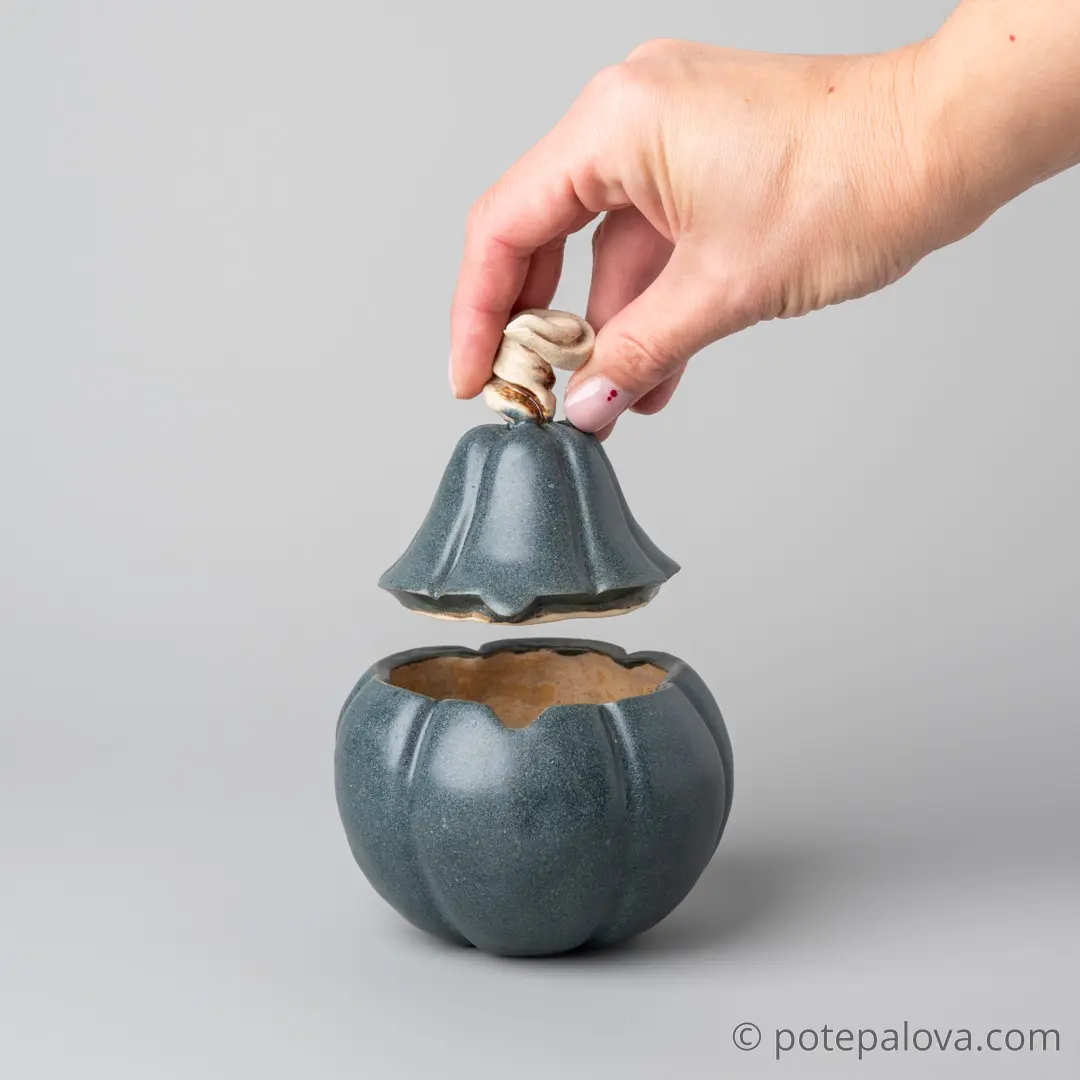 картинка Керамическая тыковка синяя матовая средняя - DishWishes.Ru