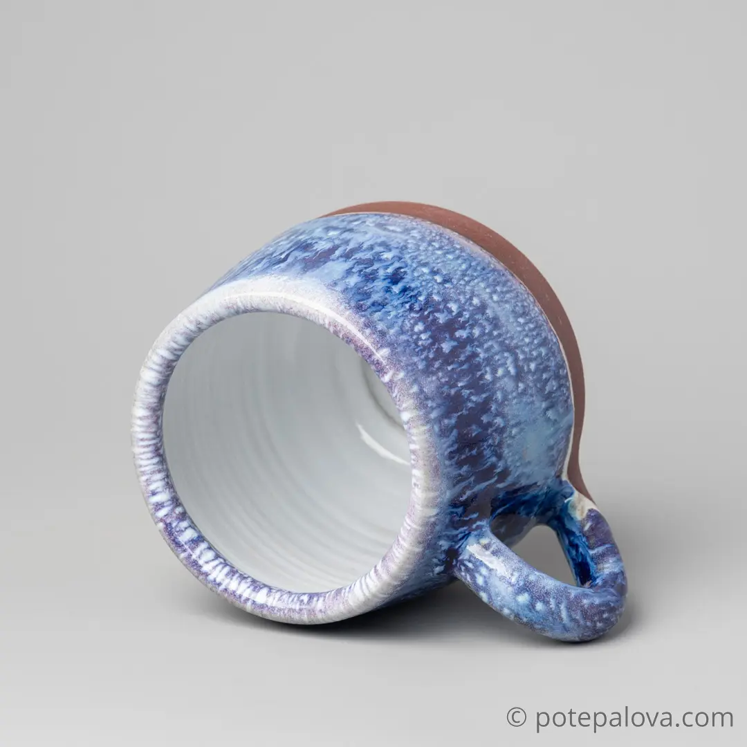 картинка Кружка "Космос" на красной глине 3 - DishWishes.Ru