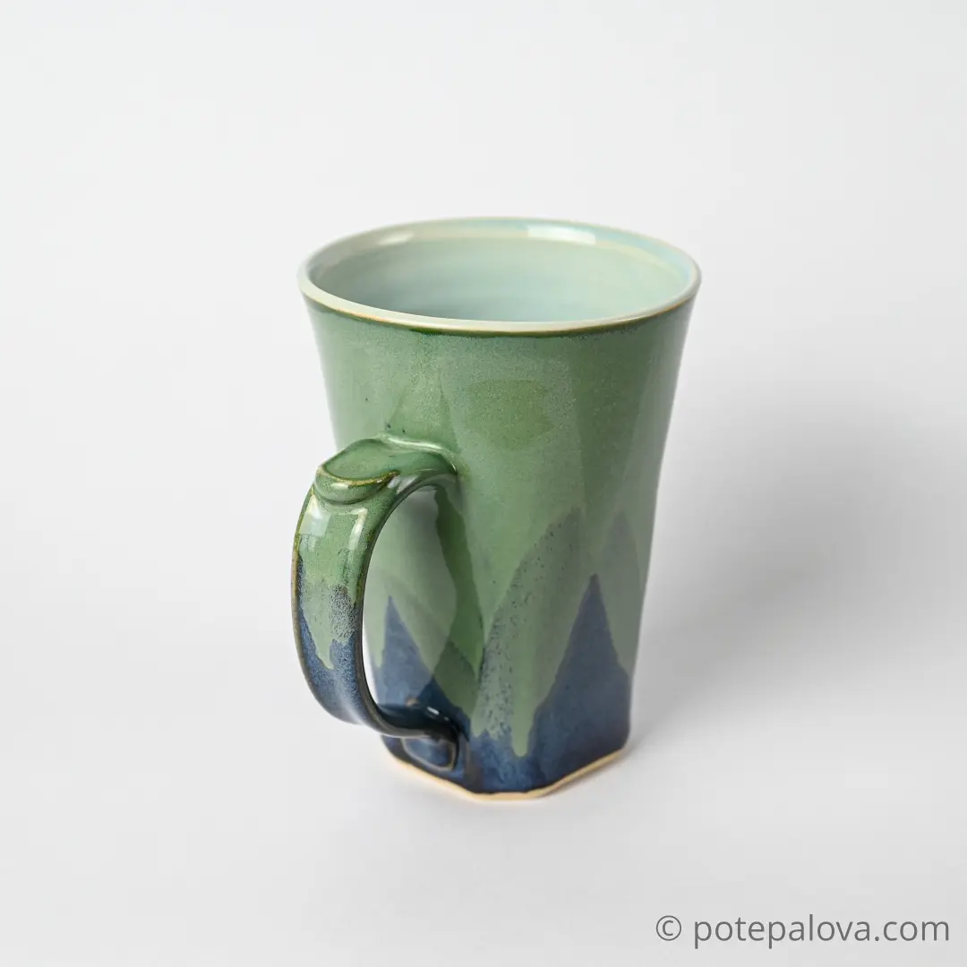 картинка Высокая кружка Pottery Atelier сине-зеленая - DishWishes.Ru