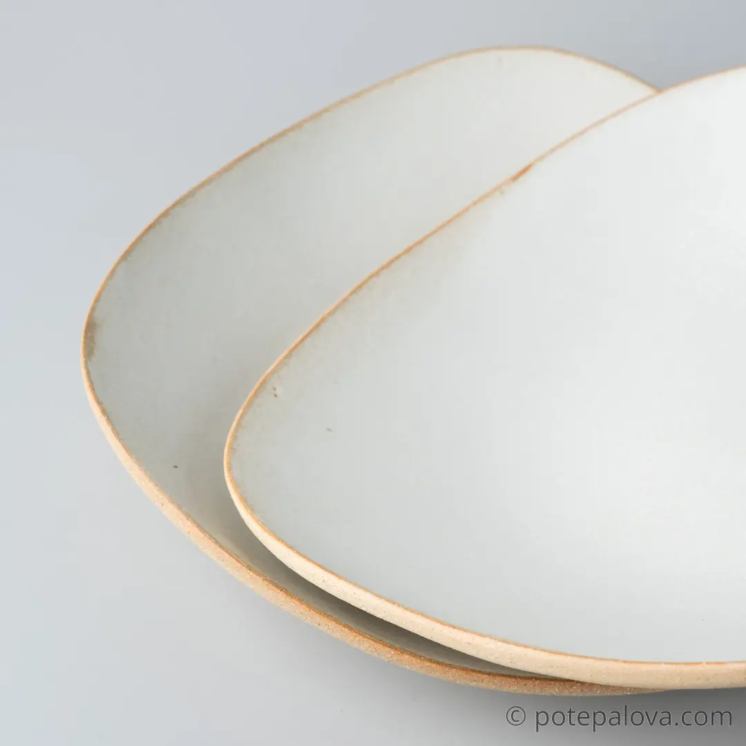 картинка Тарелка треугольная глубокая Sigma белая - DishWishes.Ru