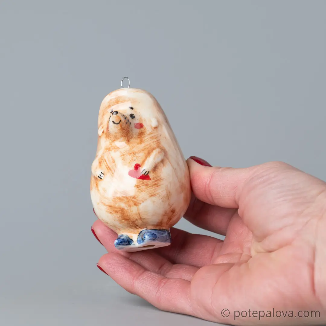 картинка Фарфоровая игрушка "Ёжик" 3 - DishWishes.Ru