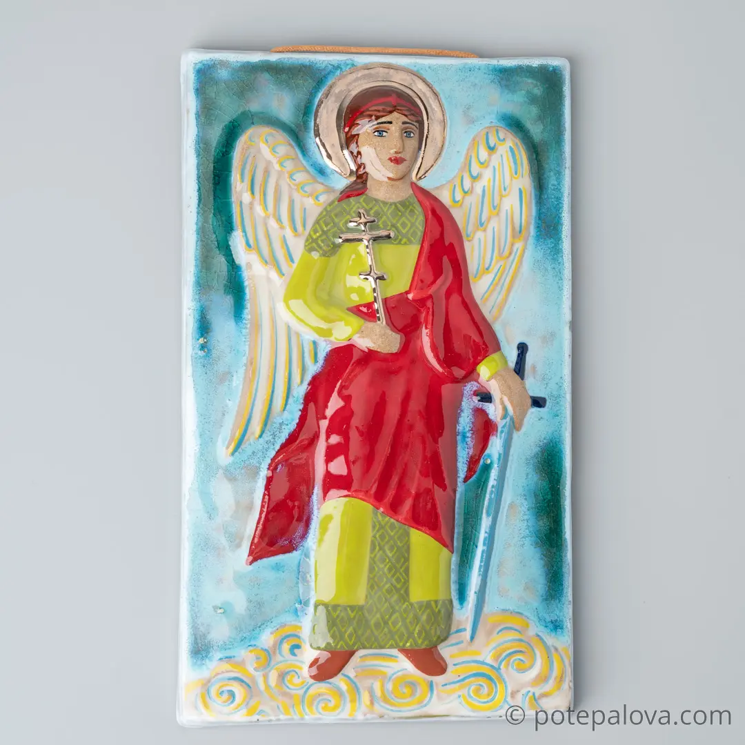 картинка Изразец ручной работы "Ангел Хранитель" - DishWishes.Ru