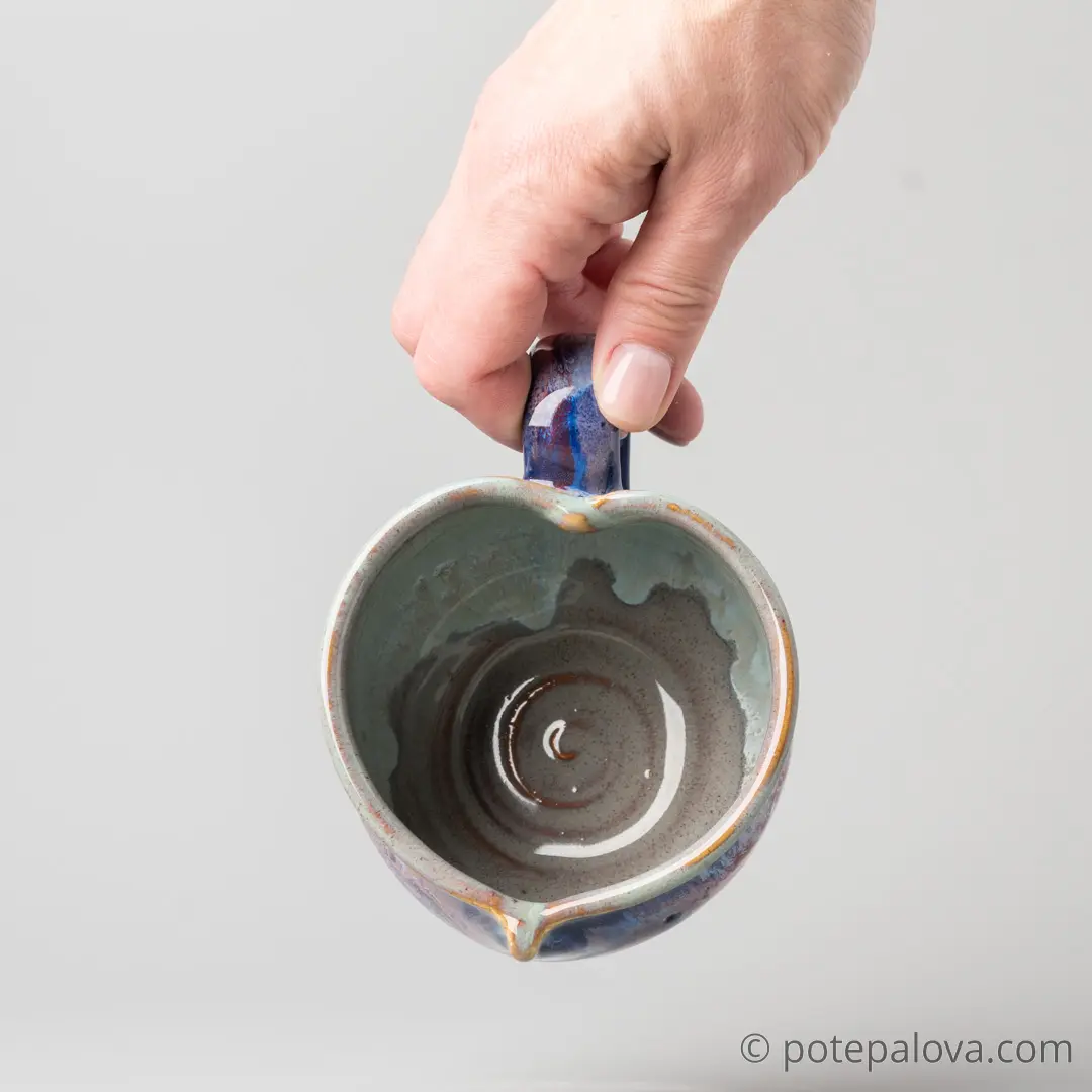 картинка Чашка-сердце от Юрия Пересады XVI-5 - DishWishes.Ru