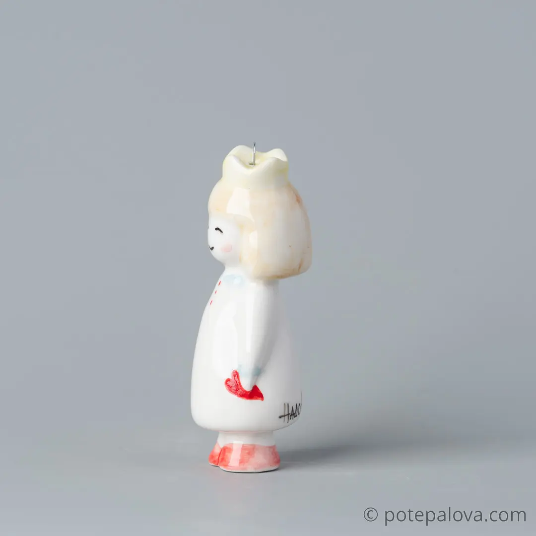 картинка Фарфоровая игрушка "Принцесса" 1 - DishWishes.Ru