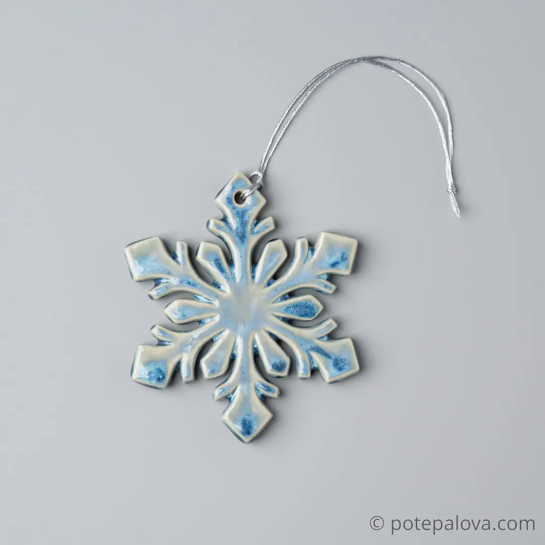 картинка Керамическая снежинка 3 голубая - DishWishes.Ru