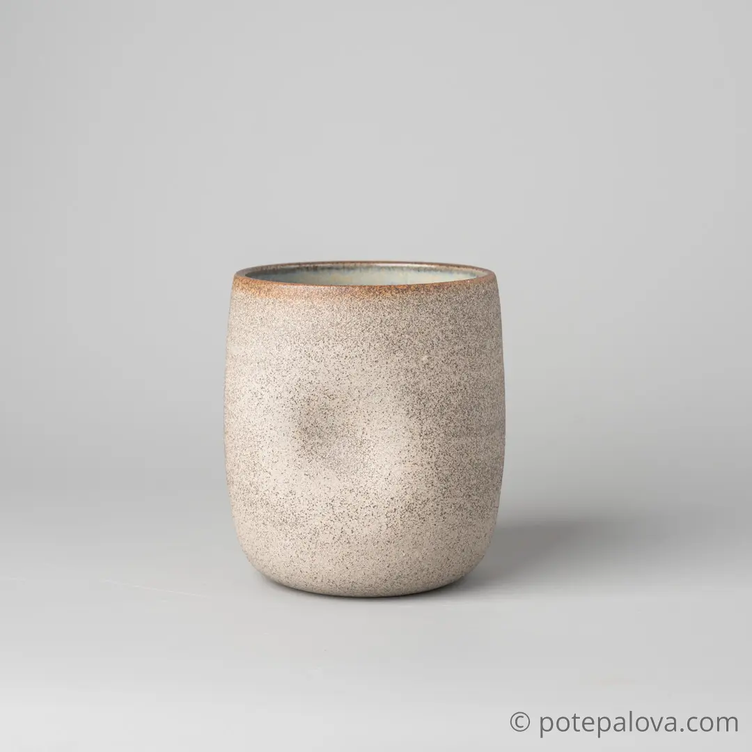 картинка Стакан гончарный Sigma с вмятинами серый гончарный 450 мл - DishWishes.Ru