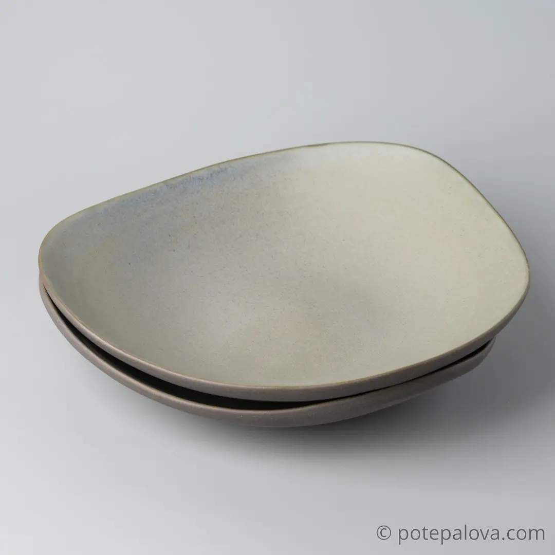 картинка Тарелка треугольная глубокая Sigma зеленая - DishWishes.Ru