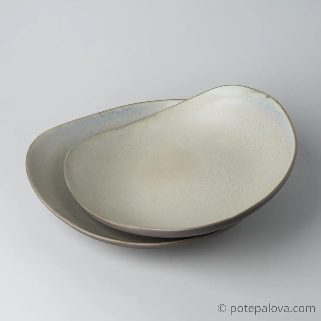 картинка Тарелка треугольная глубокая Sigma зеленая - DishWishes.Ru