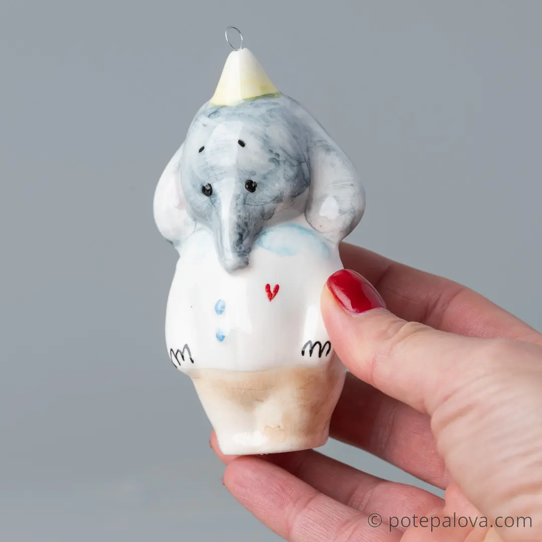 картинка Фарфоровая игрушка "Слоник" 4 - DishWishes.Ru