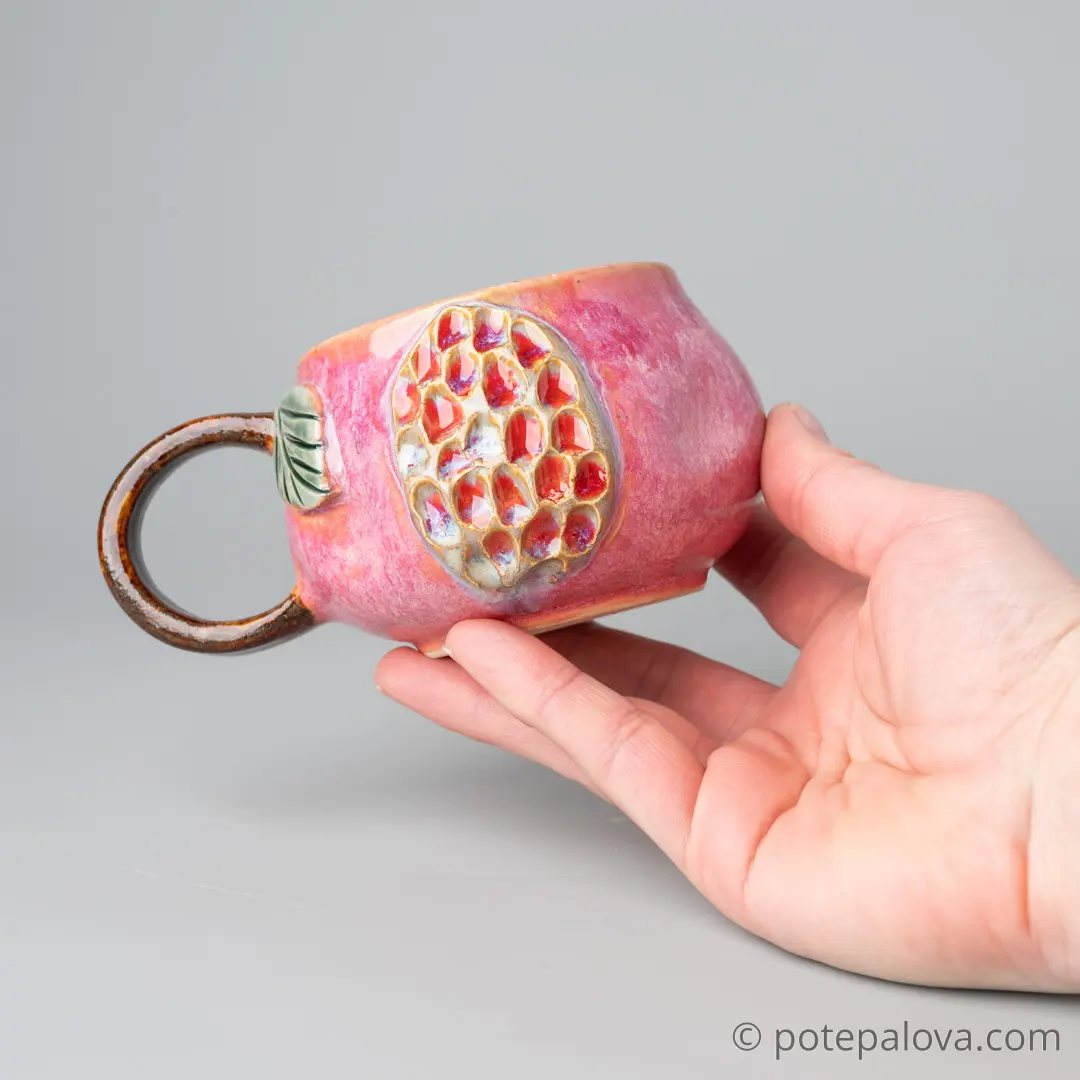 картинка Чашка Светланы Шумских "Гранат" 3 - DishWishes.Ru