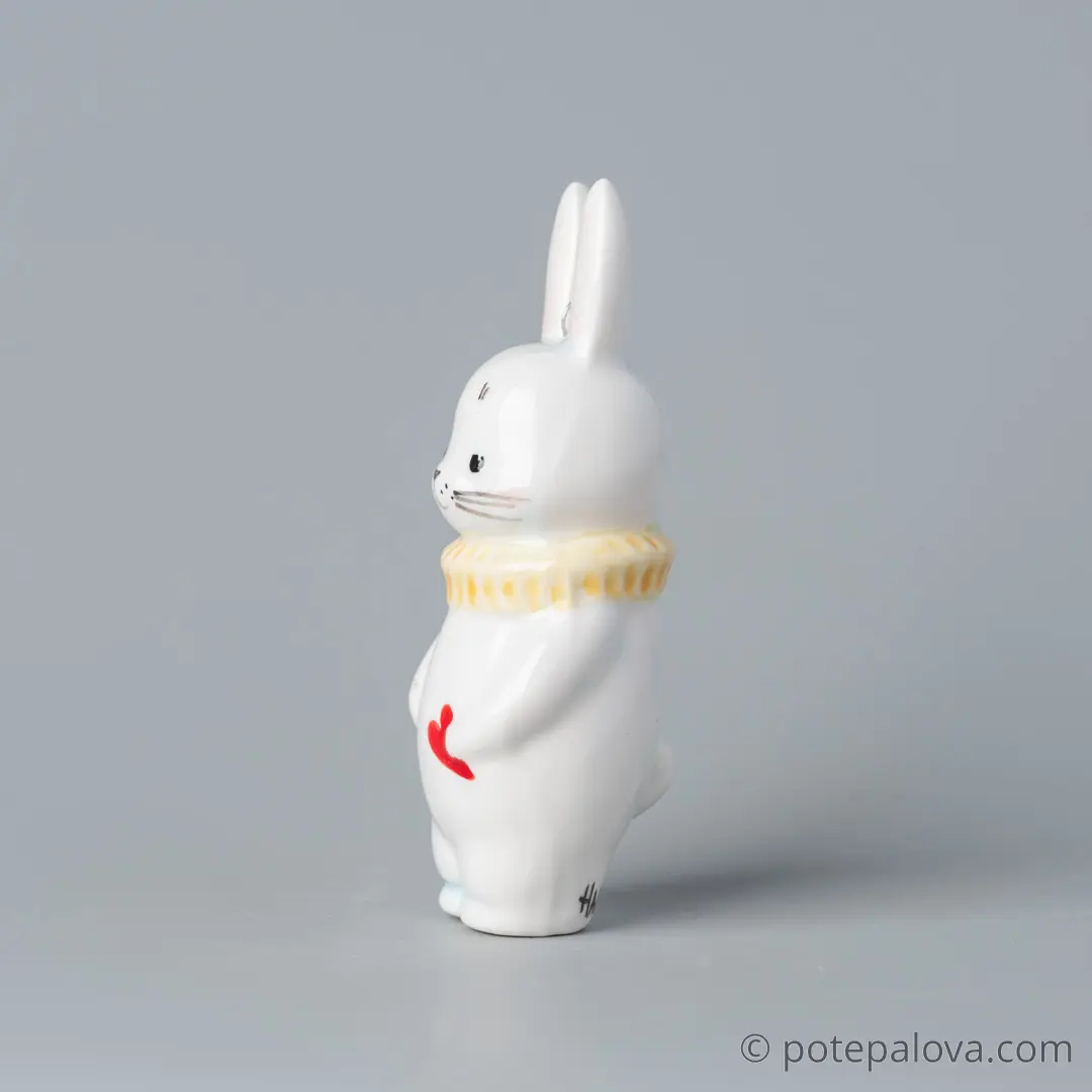 картинка Фарфоровая игрушка "Зайчик в жабо" 4 - DishWishes.Ru