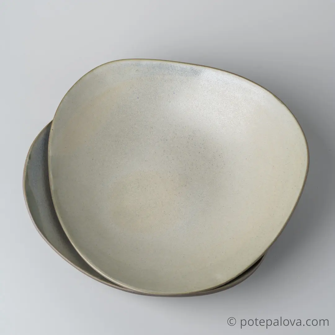 картинка Тарелка треугольная глубокая Sigma зеленая - DishWishes.Ru