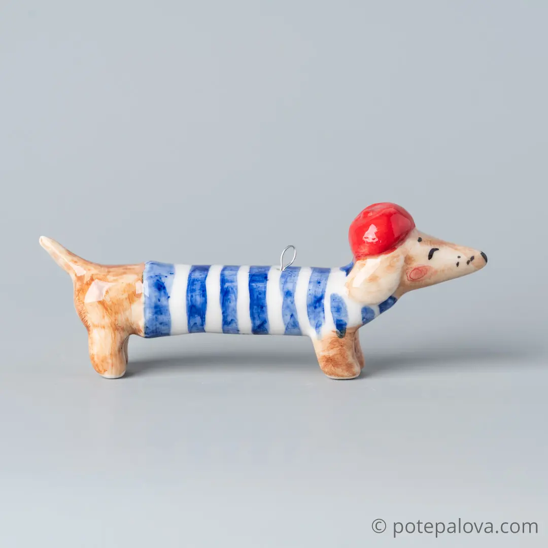 картинка Фарфоровая игрушка "Такса" 2 - DishWishes.Ru