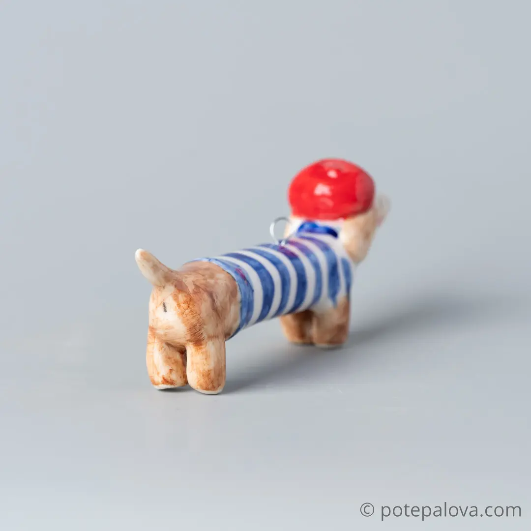 картинка Фарфоровая игрушка "Такса" 2 - DishWishes.Ru