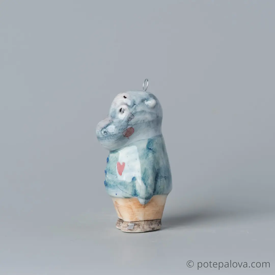 картинка Фарфоровая игрушка "Бегемотик" 2 - DishWishes.Ru