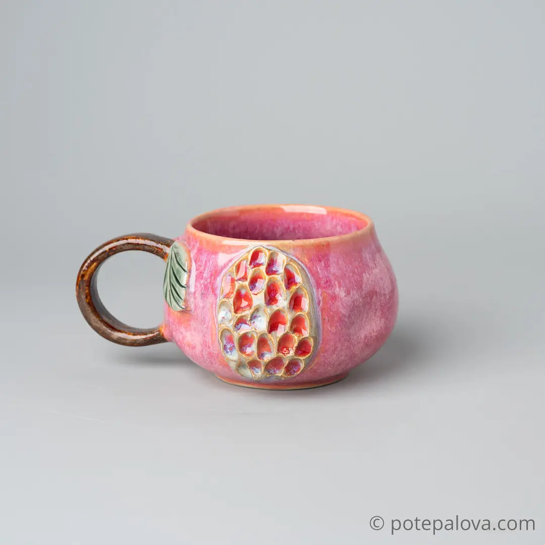 картинка Чашка Светланы Шумских "Гранат" 3 - DishWishes.Ru