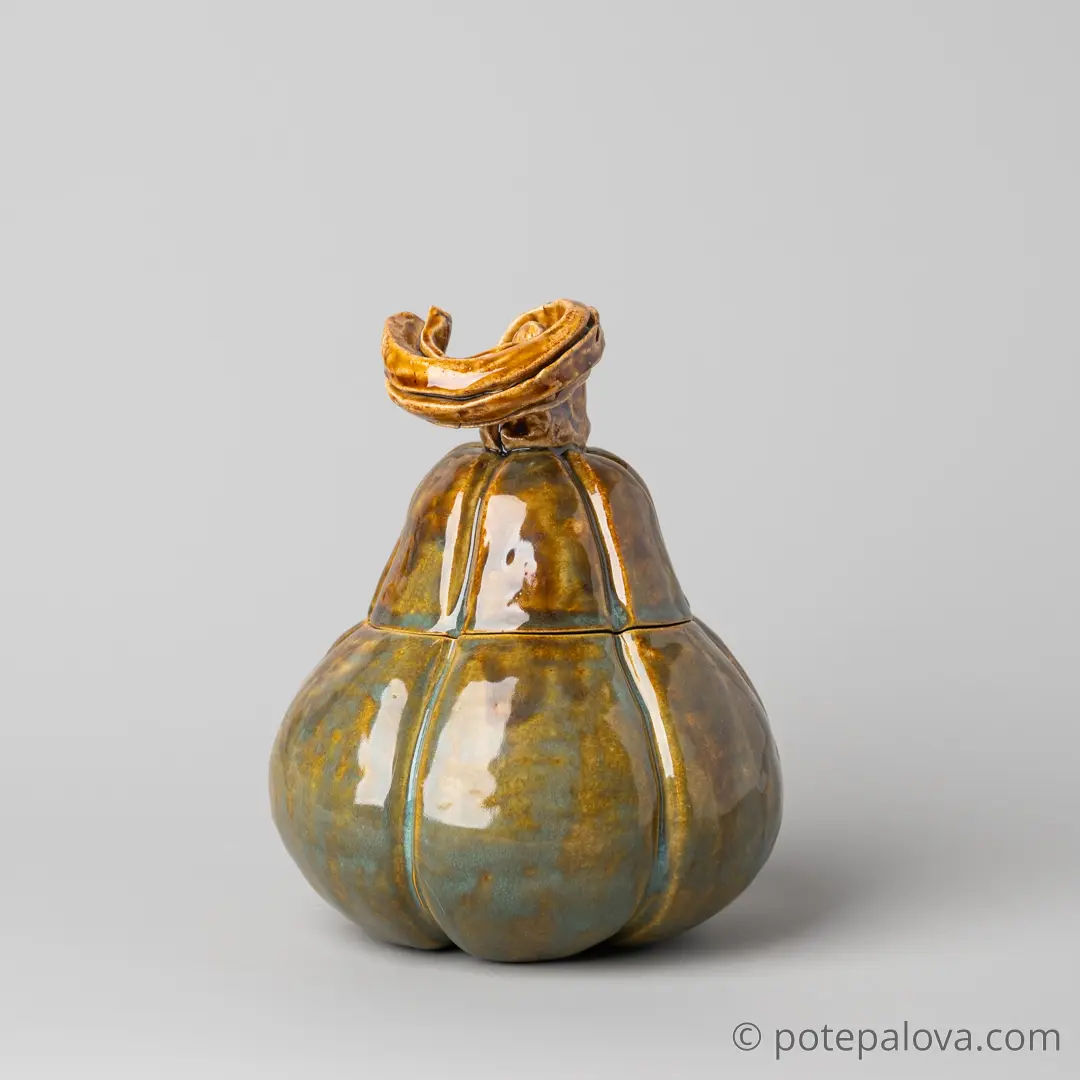 картинка Керамическая тыковка зеленая "груша" - DishWishes.Ru