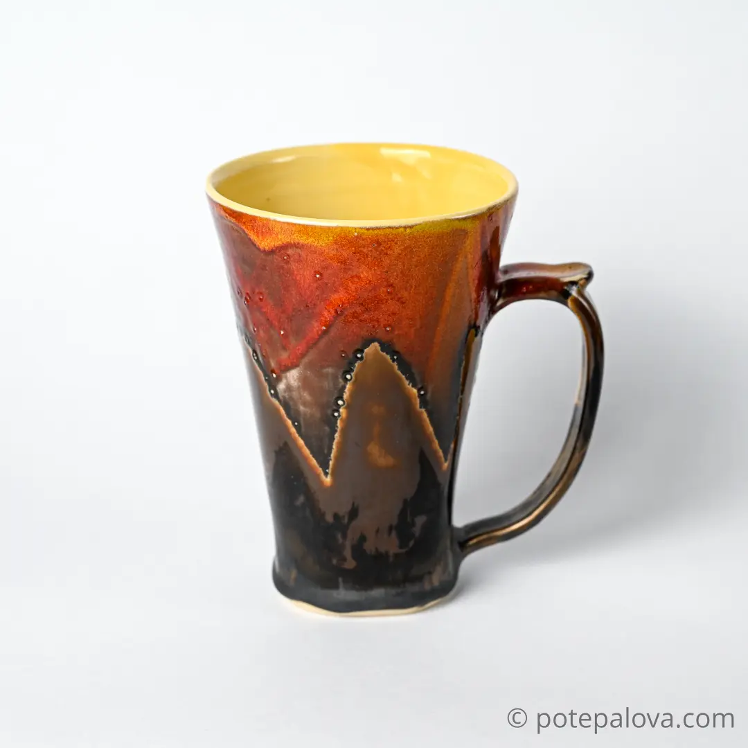 картинка Высокая кружка Pottery Atelier красно-коричневая - DishWishes.Ru