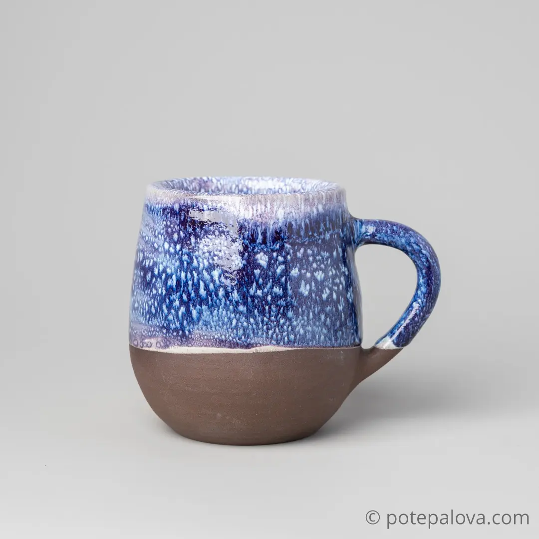 картинка Кружка "Космос" на черной глине 4 - DishWishes.Ru