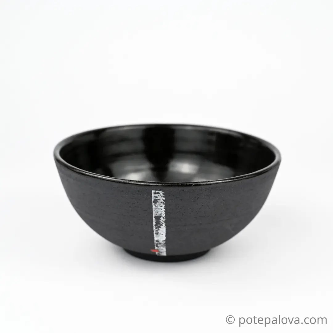 картинка Миска из серии Минимализм средняя черная - DishWishes.Ru