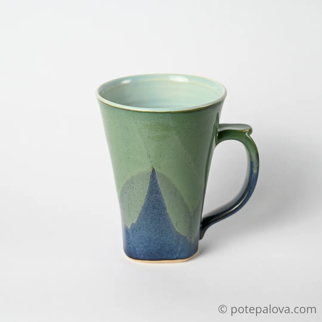картинка Высокая кружка Pottery Atelier сине-зеленая - DishWishes.Ru