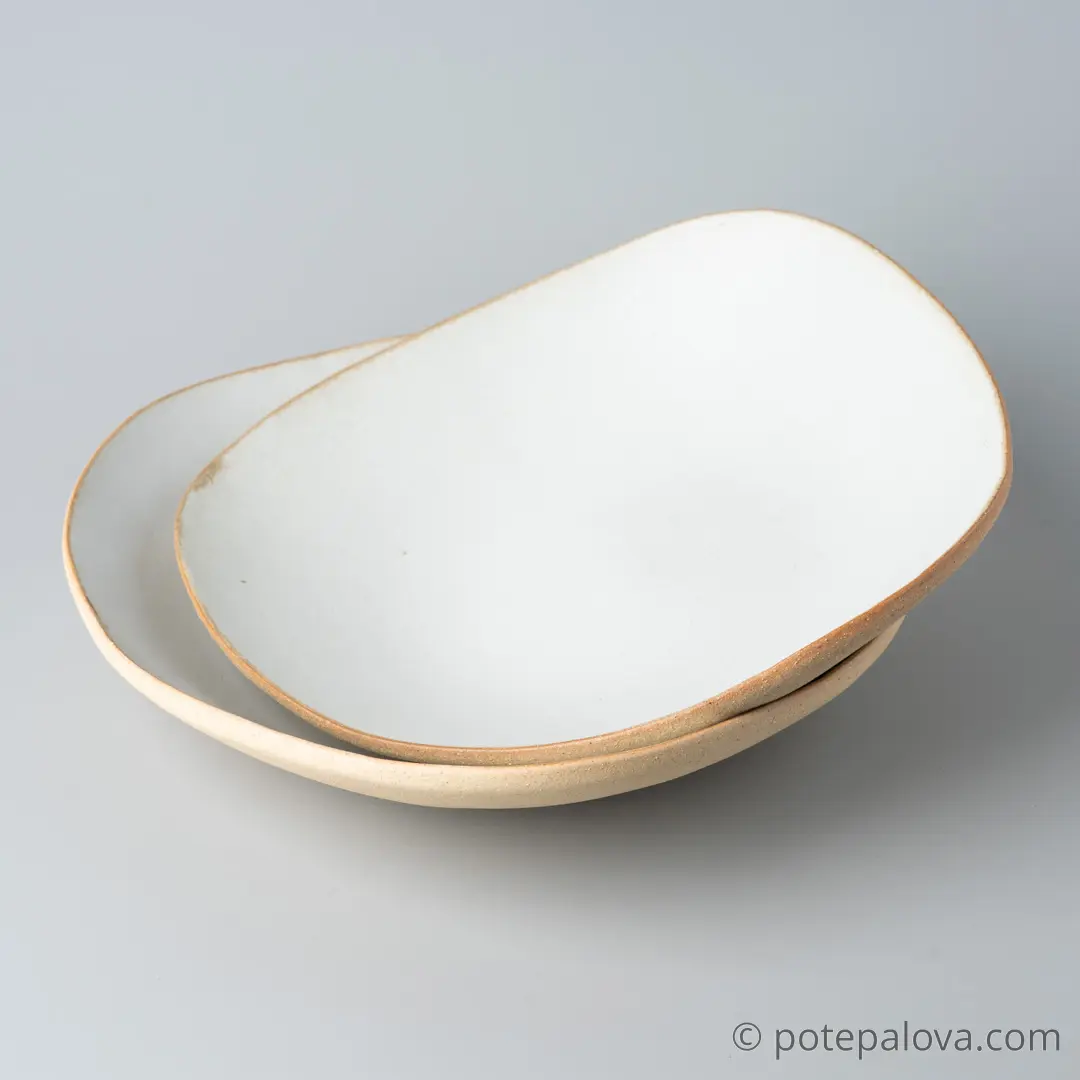 картинка Тарелка треугольная глубокая Sigma белая - DishWishes.Ru