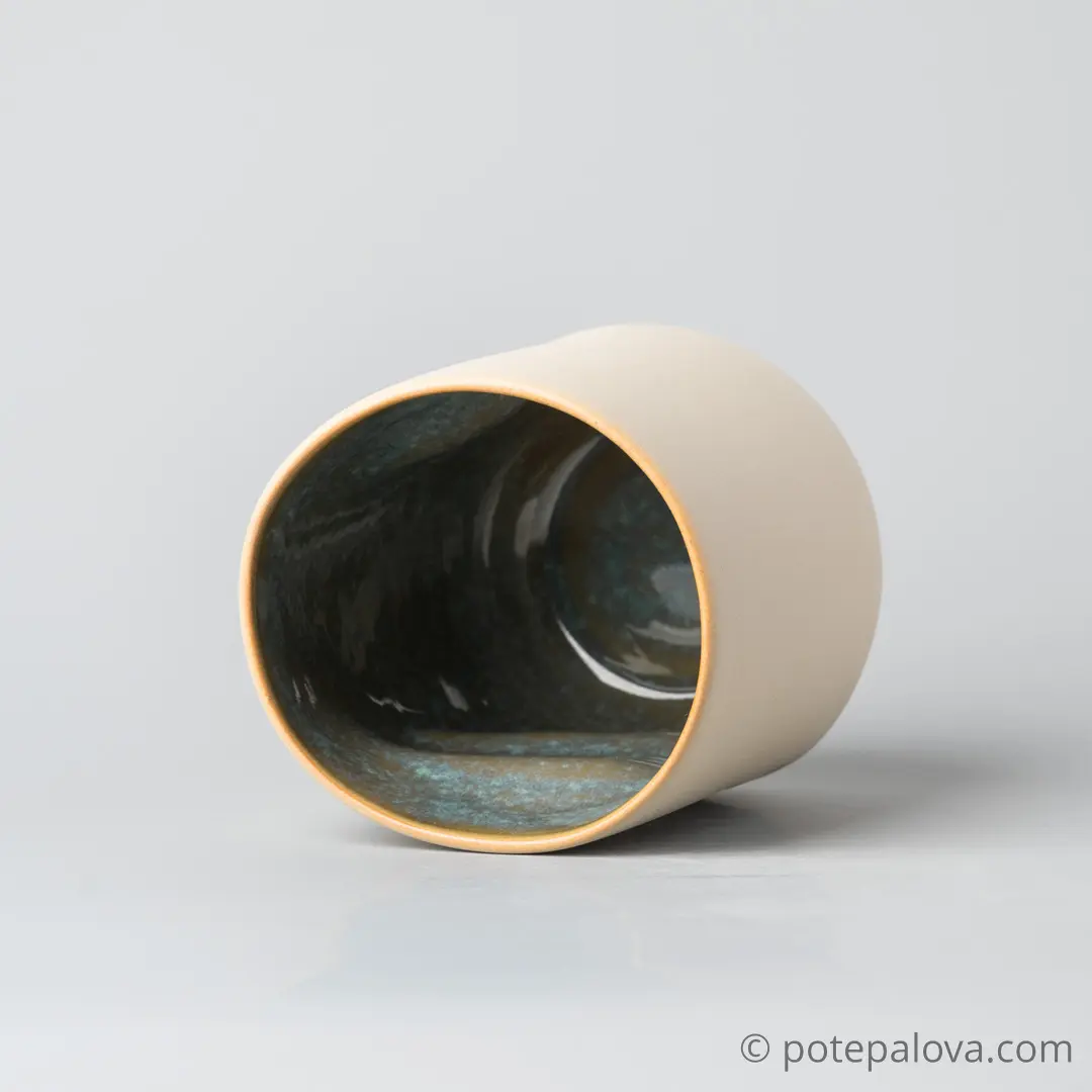 картинка Стакан для дрип-кофе с вмятинами зеленый 1 - 500 мл - DishWishes.Ru