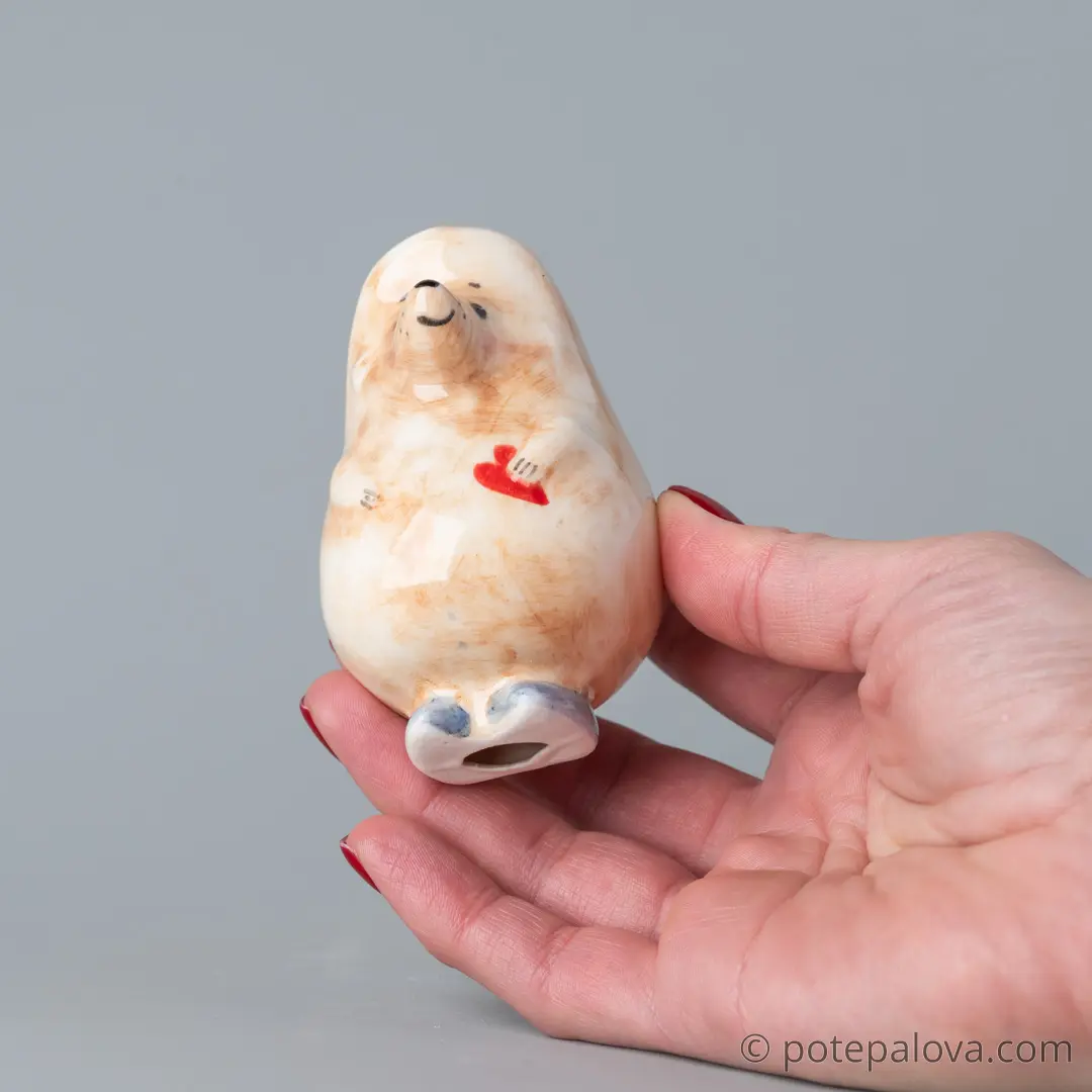 картинка Фарфоровая игрушка "Ёжик" 2 - DishWishes.Ru