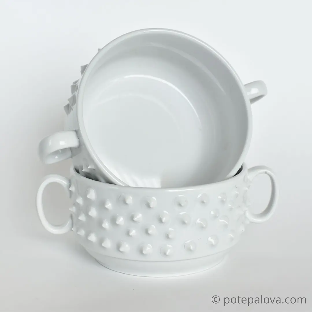 картинка Белая супница с шипами - DishWishes.Ru