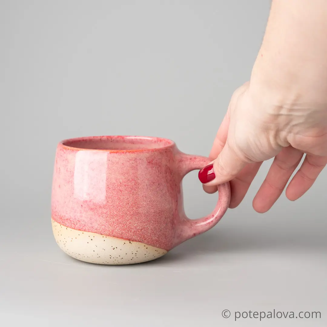 картинка Кружка гончарная Sigma розовая "Груша" 2 - 420 мл - DishWishes.Ru