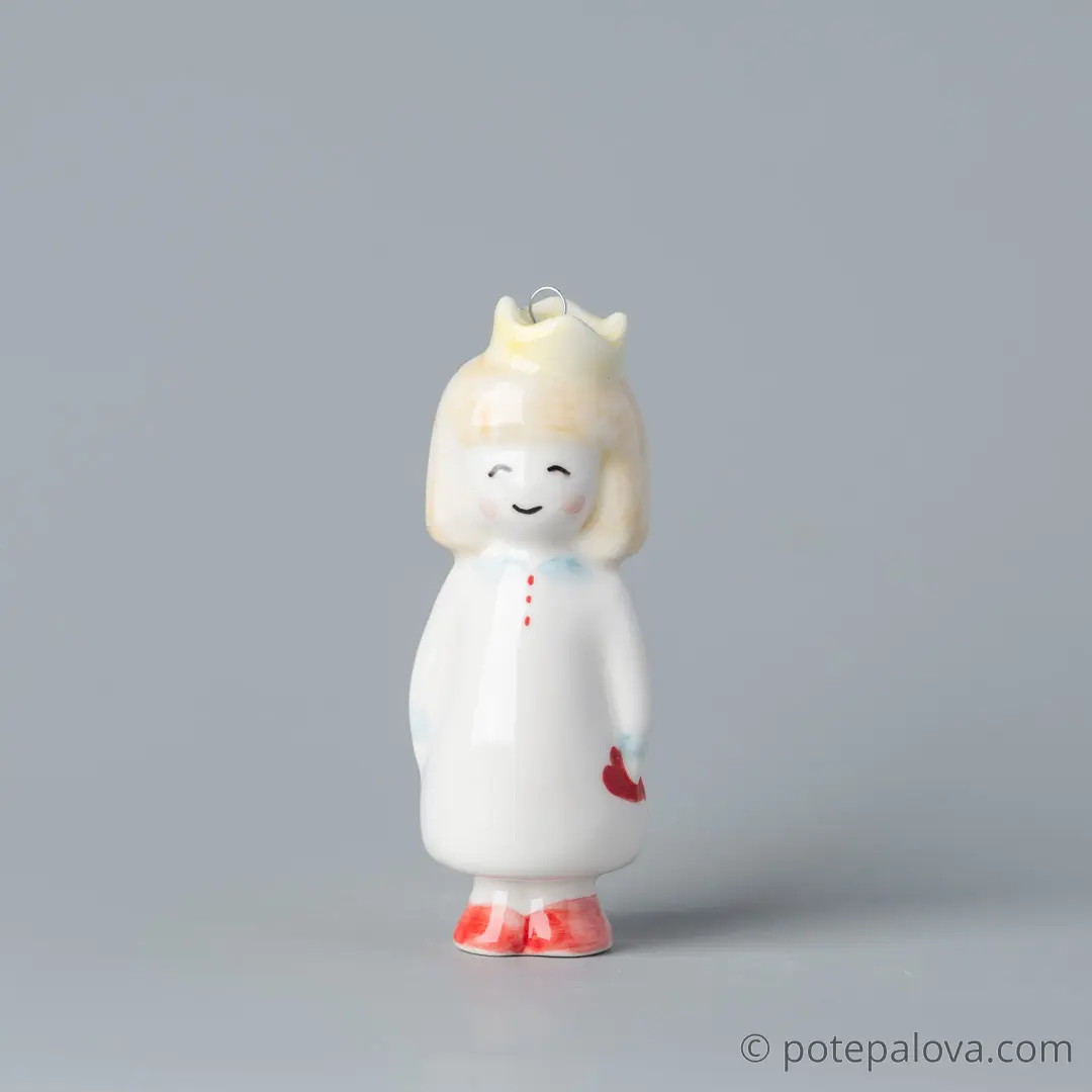 картинка Фарфоровая игрушка "Принцесса" 1 - DishWishes.Ru